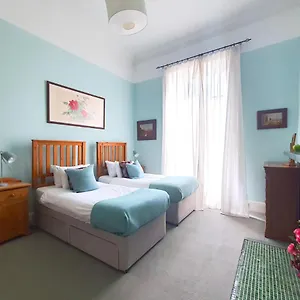 https://stylish-central-edinburgh-apartment.edinburghhotelsuk.org