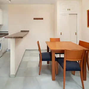 https://pueblo-marina-summer-breeze-apartaments-by-alfresco-stays.1costadelsol.com